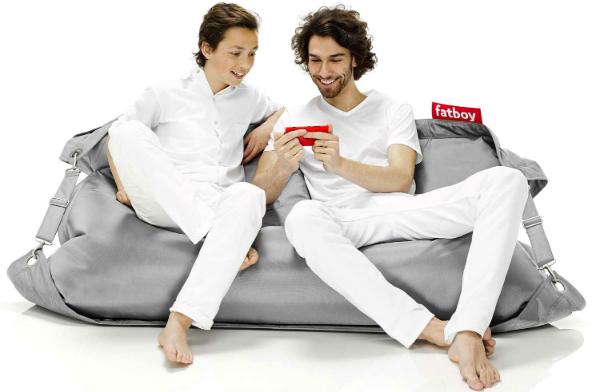 Fatboy Sitzsack Buggle-up für Indoor & Outdoor | wasser- und schmutzabweisend Fatboy Sitzsack Buggle-up für Indoor & Outdoor