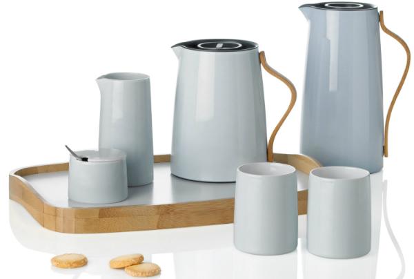 stelton Emma Tablett | Serviertablett aus Laminat mit Bambusrand stelton Emma Tablett Serviertablett aus Laminat mit Bambusrand