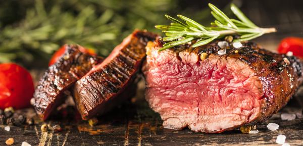 Starten Sie die Grill-Saison bei Ihnen zuhause! Starten Sie die Grill-Saison bei Ihnen zuhause!