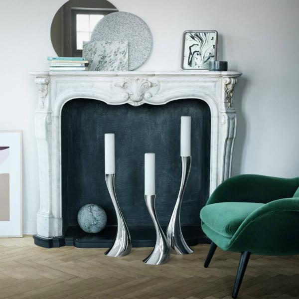 Georg Jensen Cobra Bodenkerzenleuchter in drei verschiedenen Größen Georg Jensen Cobra Bodenkerzenleuchter