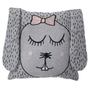 Kissen von ferm Living: Little Ms. Rabbit Kissen von ferm Living Little Ms Rabbit