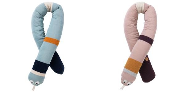 Kissenschlange von ferm Living: Mr. Snake Kissenschlange von ferm Living Mr Snake