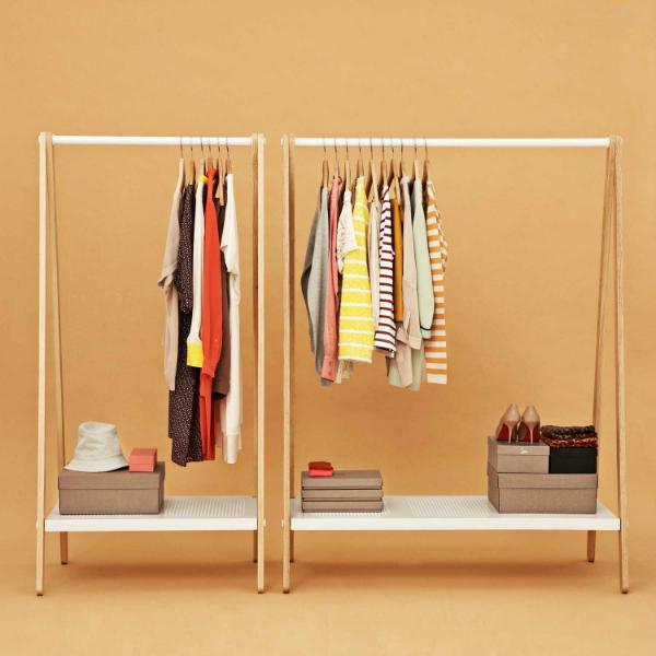 Garderobe "Toj" von Normann Copenhagen Garderobe Toj von Normann Copenhagen