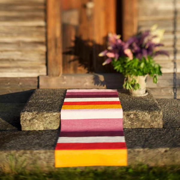 Pappelina Molly Outdoor Teppich aus hochwertigem Kunststoff pappelina-molly-outdoor-teppich