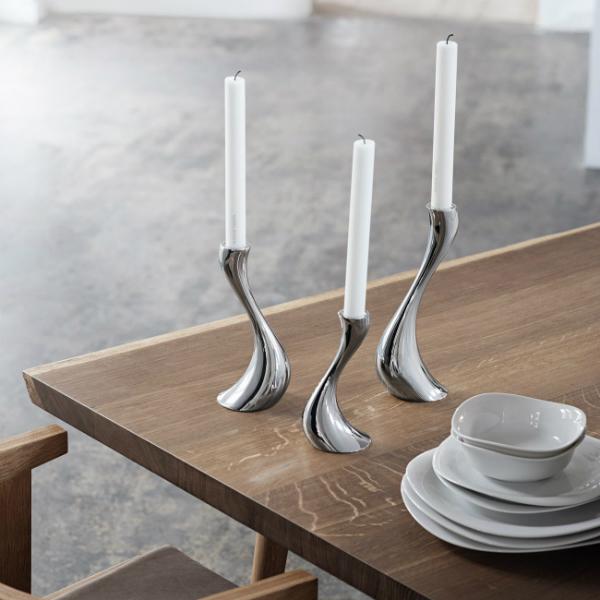 Georg Jensen: Kerzenhalter "Cobra" | in 3 Größen erhältlich | Design: Constantin Wortmann georg-jensen-kerzenhalter-cobra