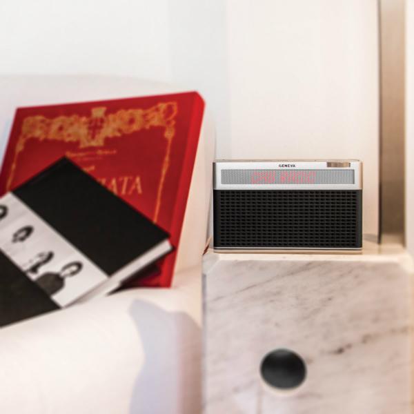 Geneva Touring S als Bluetooth und UKW/DAB-Plus Gerät | tragbar geneva-touring-s-tragbares-bluetooth-ukw-dab-plus-geraet