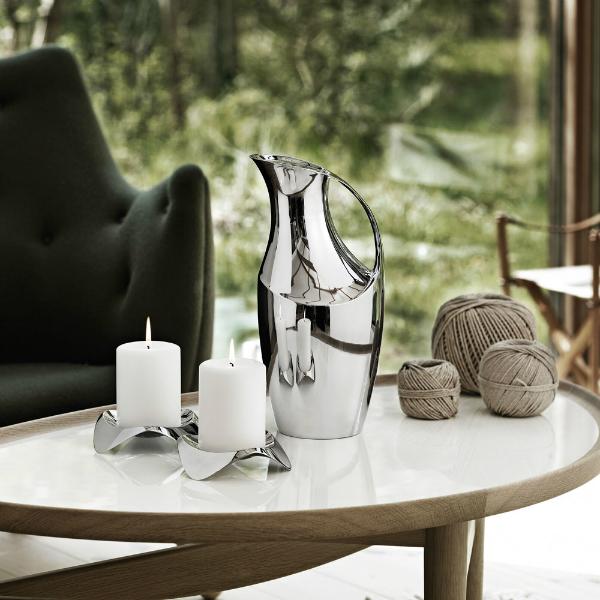 stelton Kontra Isolierkanne aus poliertem Edelstahl | Design: Troels Seidenfaden, 2012 kontra-isolierkanne-stelton