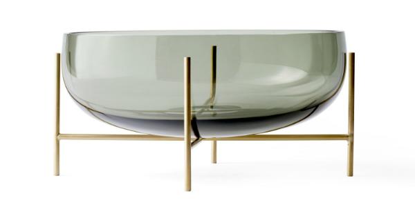 Schale "Echasse" mit Messing-Gestell von menu | Design: Theresa Rand menu-echasse-schale