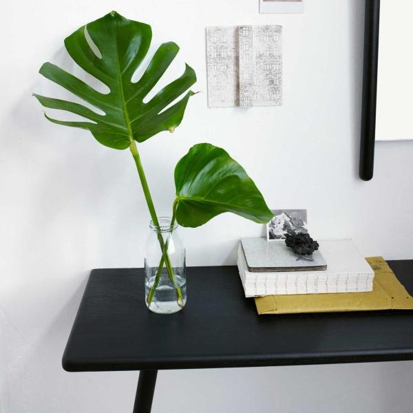Konsolentisch Georg von Skagerak | Design: Christina Liljenberg Halstrøm skagerak-georg-konsole-tisch