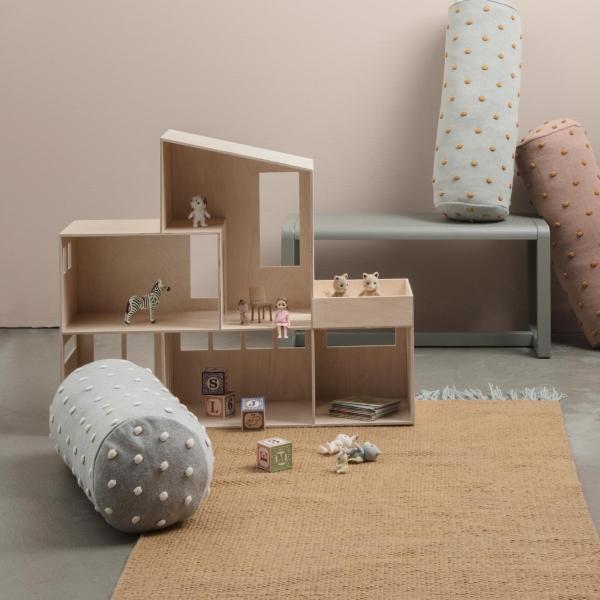 Funkis Miniatur-Haus von ferm Living | Material: Sperrholz | Pflegehinweise: Abwischen mit einem feuchten Tuch ferm-living-miniatur-funkis-haus-boden