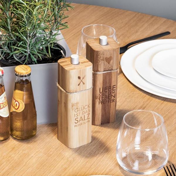Salz- und Pfeffermühle im Set „Glück & Liebe“ - Serie: Poesie et Table | Design: Räder raeder-design-salz-und-pfeffermuehle-glueck-liebe