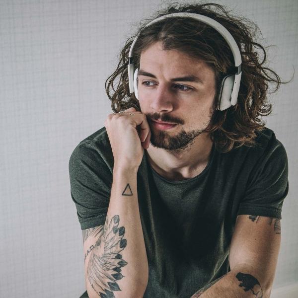 Kreafunk aHead Bluetooth On-Ear Kopfhörer | Wireless On-Ear-Bedienfeld | Design: Kreafunk kreafunk-ahead-bluetooth-headset-weiss
