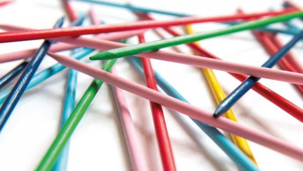 REMEMBER - Stickado | Spiel und Deko | ab 6 Jahren | 1-8 Spieler | Material: Pinienholz remember-stickado