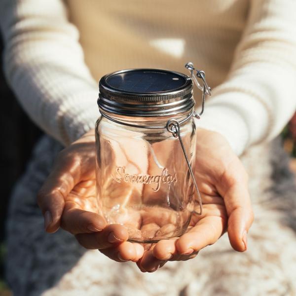 SONNENGLAS® Mini Solarleuchte | Fair Trade: Handgemacht in Südafrika | Farbe: Glas/Edelstahl sonnenglas-mini-solarleuchte-handgemacht-suedafrika