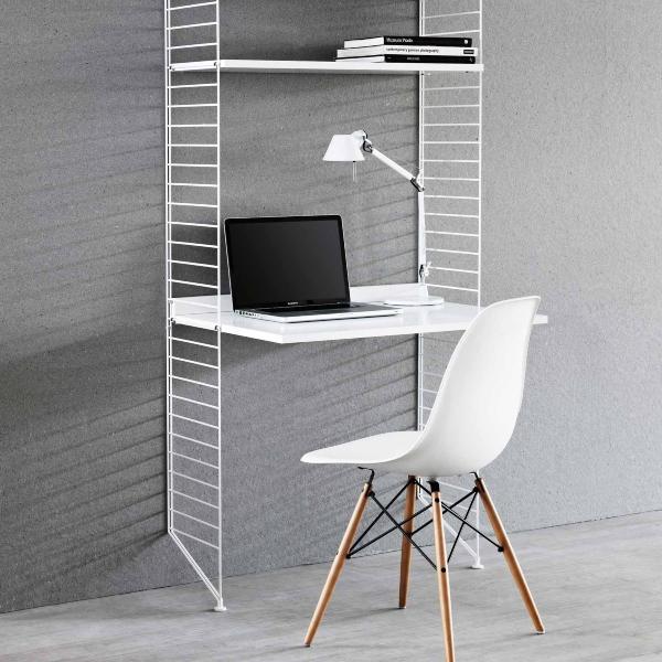 String Regalsystem Arbeitsplatte / Schreibtisch | Design: Nisse Strinning string-arbeitsplatte