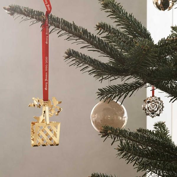 Georg Jensen – Mobile Korb | Weihnachtsschmuck | Design: Anne Marie Trolle georg-jensen-weihnachtsmobile-2020-korb