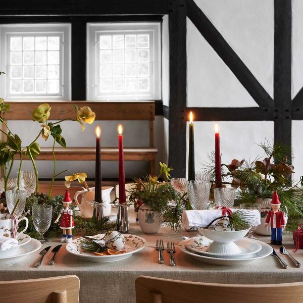 Kay Bojesen – Weihnachtsjunge Ole | Holzfigur | Design: Kay Bojesen kay-bojesen-weihnachtsjunge-ole-holzfigur-kay-bojesen-georg-jensen-weihnachten