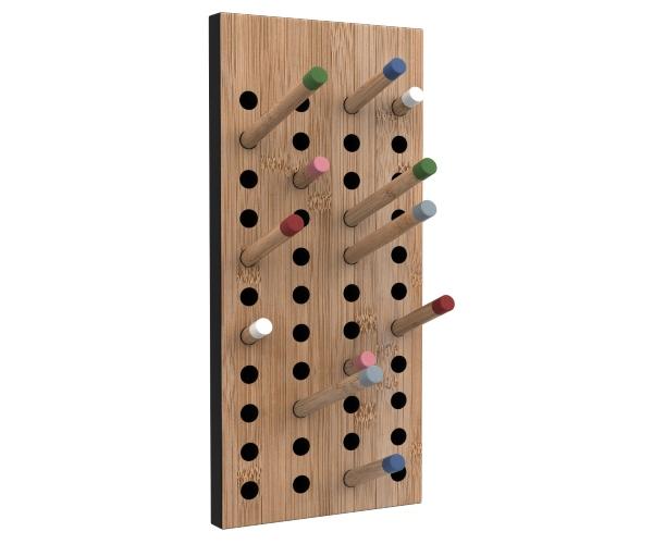 We Do Wood - Scoreboard Garderobe vertikal small aus Bambus | Design: Sebastian Jorgensen we-do-wood-scoreboard-garderobe-vertikal-small