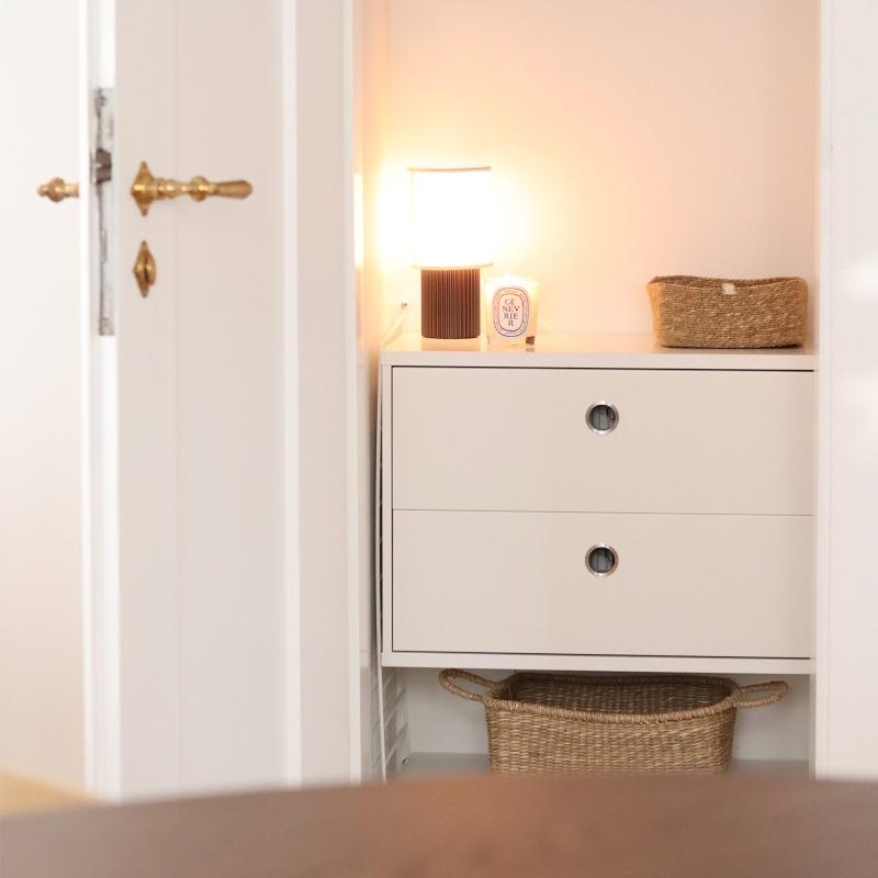 String Regalsystem Aufbewahrungsschrank string-regal-schubladen-garderobe alles-auf-herbst