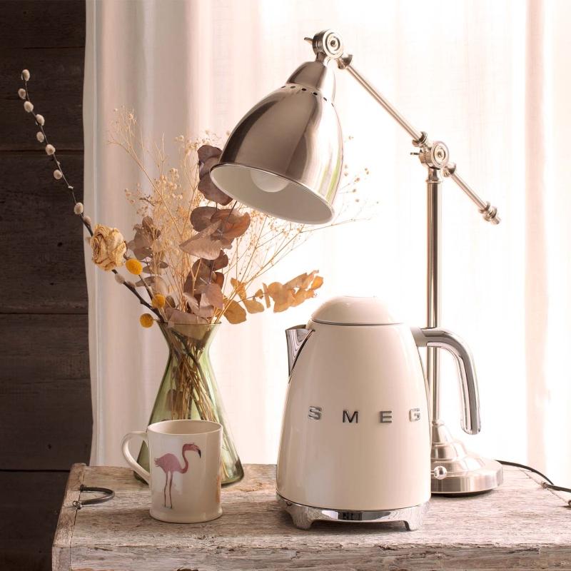 SMEG Wasserkocher – so hot, so good! 1 SMEG Wasserkocher in zartem Creme