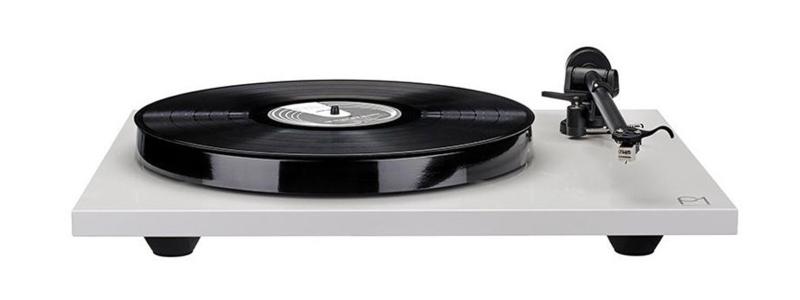 Rega Planar 1 Plattenspieler | eigens entwickelter Tonarm (RB 110) | Plug and Play rega-planar-1