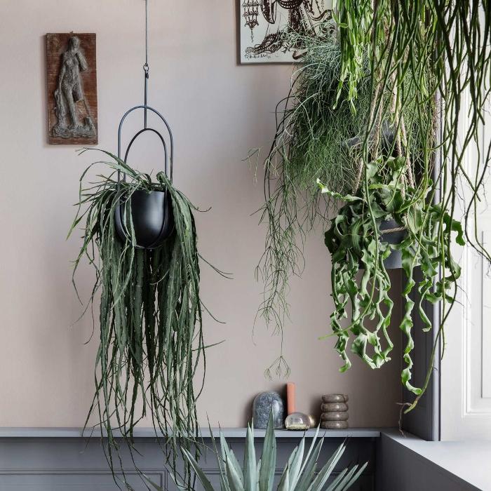 ferm-living-haengender-deko-blumentopf design-pflanzkuebel-fuer-innen