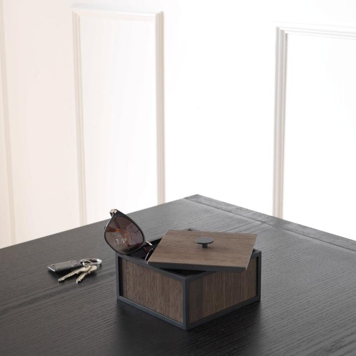 by Lassen – Frame Box 14 | minimalistische Aufbewahrungsbox | Design: Mogens Lassen by-lassen-frame-box-14 Scandi-Deko
