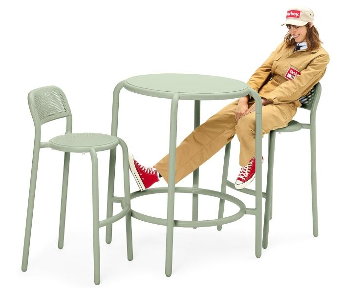 Fatboy – Toni Haute Bistreau Stehtisch | Design: Erik Stehmann fatboy-toni-haute-bistreau-bartisch