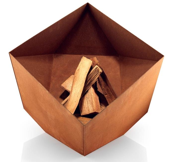 Eva Solo – FireCube Gartenkamin | Gartengrill aus Cortonstahl | Design: Tools Design Eva Solo FireCube Gartenkamin