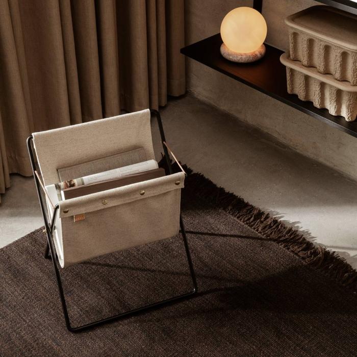 ferm Living Magazine Holder Herman | Zeitschriftenständer | Design: Herman Studio ferm-living-herman-zeitschriftenstaender vintage-wohnzimmer