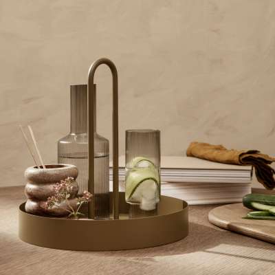 Trendfarbe Grün ferm LIVING Grib Tablett