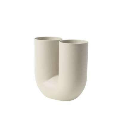 Die Trendfarben der Saison III – so schön ist unbunt! 4 Trendfarbe der Saison Elfenbein muuto Kink Vase