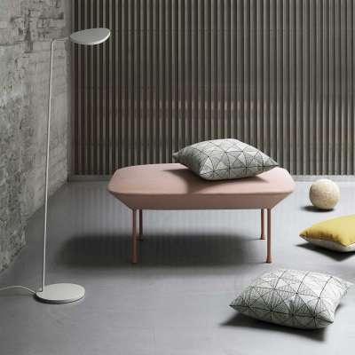 Die Trendfarben der Saison III – so schön ist unbunt! 10 Trendfarben der Saison Grau muuto Tile Kissen