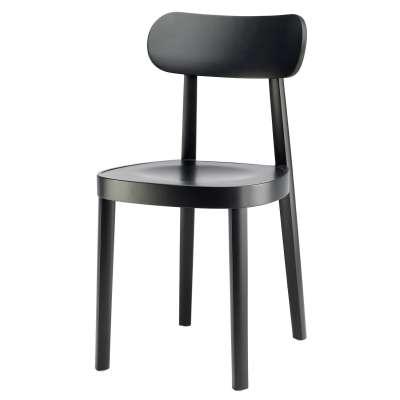 Zart wie der Frühling: der minimalistische Holzstuhl 118M von Thonet. 
