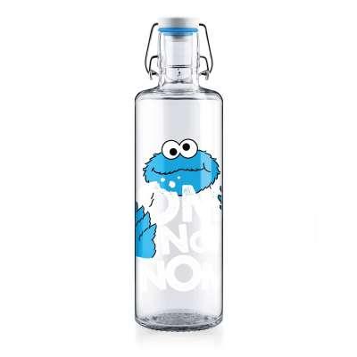 Picknick-Decke & Co: So sind Sie optimal vorbereitet! 12 Das Krümelmonster auf Glas gebannt. Soulbottles huldigt mit dieser Trinkflasche aus recyeltem Glas 50 Jahre Sesamstraße.