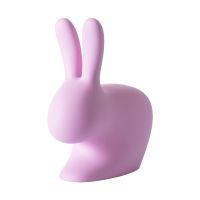 Pastellfarben: zart, lässig und erfrischend anders 14 Denn Qeeboo Rabbit gibt es auch in einer kindgerechten Variante. Natürlich auch in zuckersüßen Pastellfarben wie Rosa oder Hellblau.