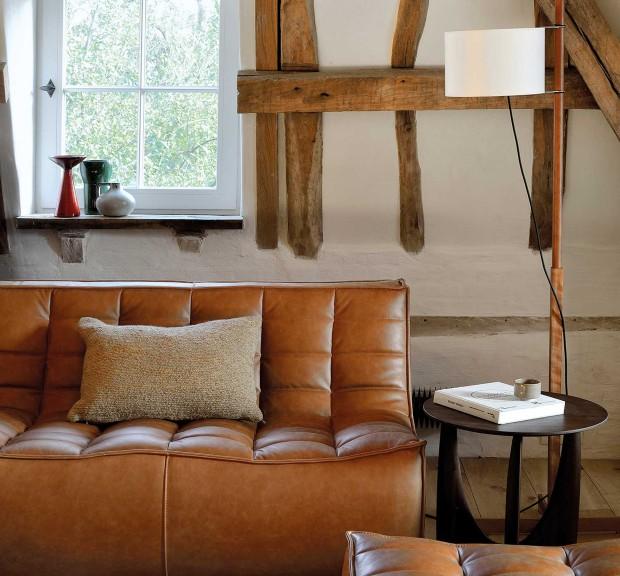 Ethnicraft – Geometric Couchtisch rund Beistelltisch aus Massivholz | Design: Alain van Havre Ethnicraft – Geometric Couchtisch rund Beistelltisch aus Massivholz | Design: Alain van Havre
