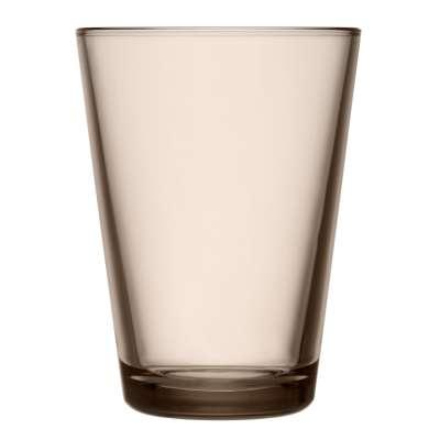 Finnisches Design: natürlich, detailverliebt, alltäglich 6 Die Kartio Gläser entwarf Kaj Franck 1958 für Iittala. In Ihrer Schlichtheit sind sie einzigartig.