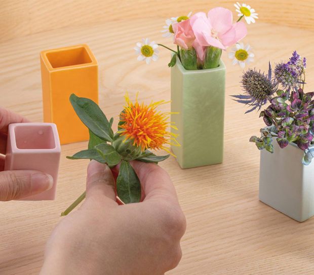 REMEMBER – kleine Vasen, 5er Set | Design: REMEMBER REMEMBER – Minivasen, 5er Set | Design: REMEMBER -