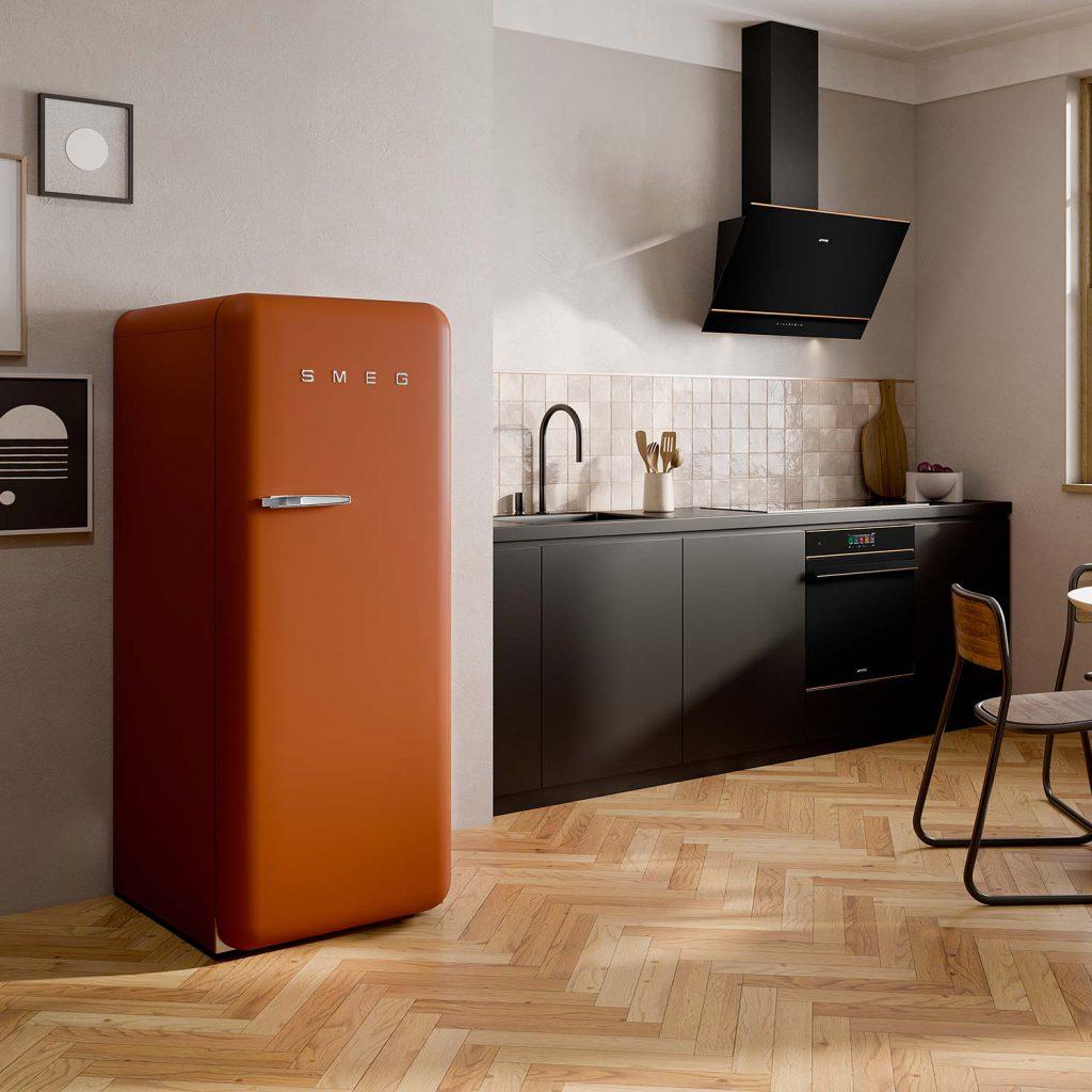Vintage-Küche: Mit SMEG wird's richtig stilecht! 1 Italienisches Retro-Design trifft auf moderne Technik. SMEG-Kühlschränke sind Kult.