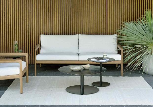 Ethnicraft – Jack 2-Sitzer aus Massivholz mit weicher Polsterung | Design: Jacques Deneef