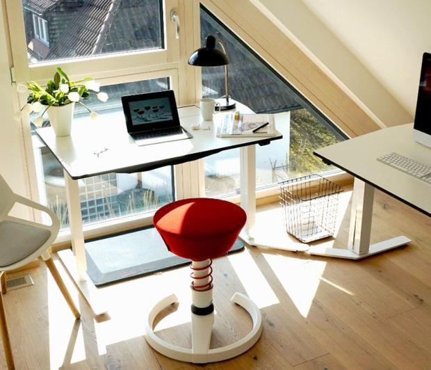 Aeris – Swopper Gestellfarbe: weiß | Design: Henner Jahns Aeris – Swopper Gestellfarbe: weiß | Design: Henner Jahns - Wohntrends 2023