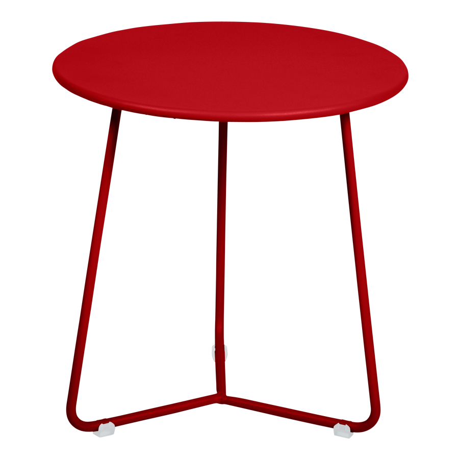 Er ist einfach eine Augenweide, egal in welcher Farbe: der Fermob Cocotte Beistelltisch.